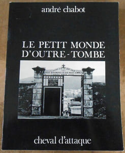 Le Petit Monde D'Outre-Tombe