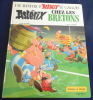 Ast&eacute;rix chez les Bretons – Une Aventure d’Ast&eacute;rix le Gaulois. Ren&eacute; Goscinny, Albert Uderzo