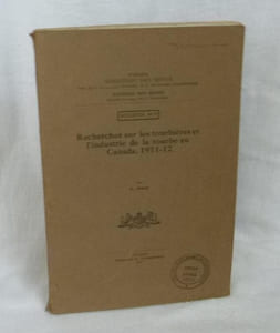 Recherches sur les tourbières et l'industrie de la tourbe au Canada, 1911-12, Ministère des Mines, imprimerie du gouvernement, Ottawa, 1917.