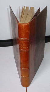 L'Enfer du pacifique chez les cannibales et les chercheurs d'or de la nouvelle-guinée. Éditions Bernard Grasset. Paris. 1935.