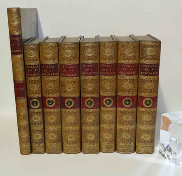 Voyage du jeune Anacharsis en Grèce dans le milieu du quatrième siècle avant l’ère vulgaire. Troisième édition. A Paris. Chez de Bure. 1790.. ...