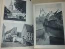 En Belgique. Cent soixante-seize photographies de E. Stephens. Paris. Paul Hartmann. 1939.. DUMONT-WILDEN, L. et STEPHENS, E.