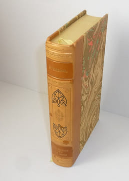 Le rouge et le noir. Chronique du XIXe siècle. Édition augmentée d'un sommaire biographique. Paris. Classiques Garnier. 1966.. STENDHAL, Henry Beyle ...
