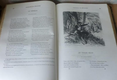 Chansons de P.-J. Béranger, anciennes et posthumes, nouvelle édition populaire ornée de 161 dessins inédits et de vignettes nombreuses par MM. Andrieux, Bayard, Crépon, Claverie, Darjou, G. Durand, Férat, Giacomelli, Lorsay, Morin, Pauquet, Riou, Sauvageot, Viollat, Worms, Paris, Garnier Frères, sans date.