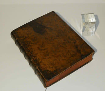 Traité de la fabrique des manoeuvres pour les vaisseaux, ou L'art de la corderie perfectionné. Seconde édition, dans laquelle on a ajouté ce qui regarde les cordages gaudronnés. Par M. Duhamel du Monceau, de l'Académie royale des sciences (---) Inspecteur général de la Marine. Paris. Desaint. 1769.