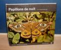 Papillons de nuit, 120 photos de l'auteur, Collection Visages de la nature, Paris, l'école des Loisirs, 1967.. VANDEN EECKHOUDT (J.-P.)