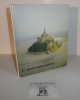 Le Mont Saint-Michel. 2e édition. Zodiaque. 1990.. DECAËNS, Henry
