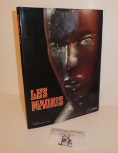 Les maoris. Traduit et adapté par Ariel Marinie. Editions Atlas. 1983.