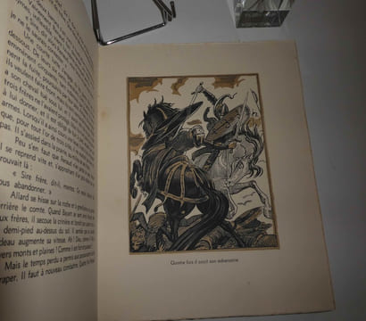 Les Quatre Fils Aymon. Chanson de geste du XIIIe siècle. Adaptée par H. Berthaut. Illustrée par André Galland.Clermont-Ferrand. Éditions des Moulins ...