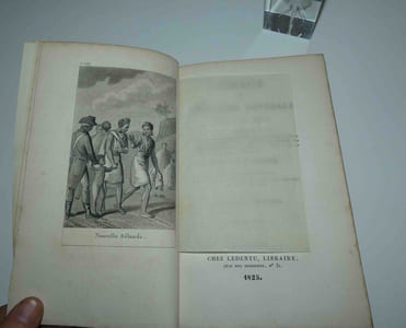 "Abrégé de l'histoire générale des voyages contenant ce qu'il y a de plus remarquable, de plus utile et de mieux avéré dans les pays où les voyageurs ont pénétré ; les moeurs des habitans, la religion, les usages, arts et sciences, commerce, manufactures. Nouvelle édition (---). TOME XXIIe. Paris. Chez Ledentu. 1825."