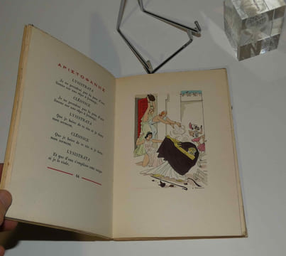 Lysistrata, traduction nouvelle de l'éditeur, avec des illustrations de Jacques Touchet. Émile Chamotin éditeur. 1941.. ARISTOPHANE
