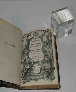 Époques saumuroises, ou esquisses historiques et anecdotiques sur Saumur et ses environs depuis son origine jusqu'à nos jours, avec la biographie de ...