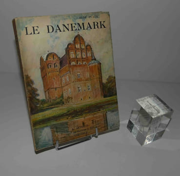 Le Danemark. B. Arthaud. Grenoble. 1935.. PUAUX, René