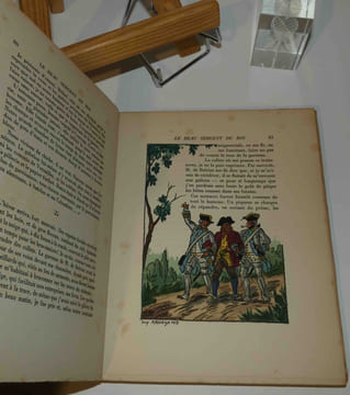 Le beau sergent du roi, illustrations de Guy Arnoux. Paris, Editions littéraires de France, s.d. . BÉRAUD, Henri - ARNOUX, Guy 