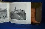 Portfolio de photographies des villes, paysages et peintures célèbres, publié par The Werner Company de Chicago, sans date (circa 1890).. STODDARD ...