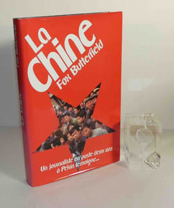 Chine. Survivant dans la mer d'amertume. France Loisirs. 1984.