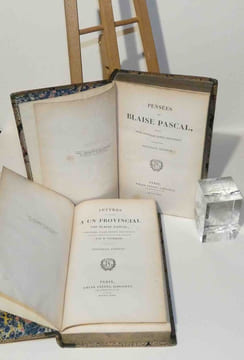 Lettres écrites à un provincial précédées d'une notice sur Pascal considéré comme écrivain et moraliste par M. Villemain. Nouvelle édition. Paris. ...