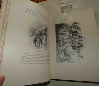 Du Tonkin aux Indes Janvier 1895-janvier 1896. Illustrations de G. Vuillier d'après les photographies de l'auteur, gravure de J. Huyot. Cartes et appendice géographique, par Émile Roux. Paris. Calmann Lévy. 1898.