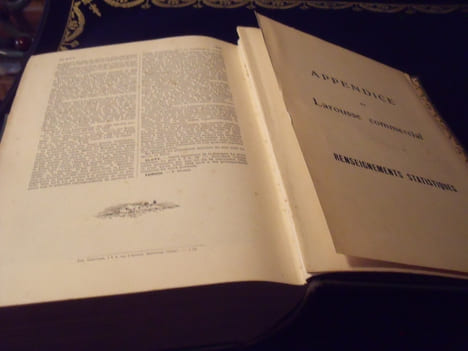 Larousse Commercial Illustré. Collectif Sous La Direction De E .Clémentel