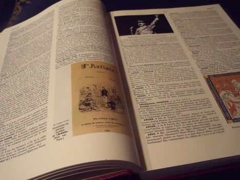 Dictionnaire Universel Des Noms Propres Illustré En Couleurs ). Collectif (sous la direction de Paul Robert )