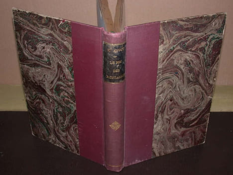 Le roi des montagnes. Avec 158 dessins par Gustave Doré. ABOUT (Edmond)