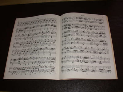 Slavische Tänze - Op. 72 Volume II