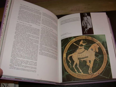 Histoire du costume en Occident de l'Antiquité à nos jours. BOUCHER (François)
