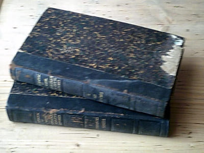 Traité théorique et pratique des ordonnances sur requête et des référés avec formules - Complet en deux volumes
