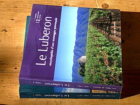 Le Luberon. Encyclopédie d'une montagne provençale - Tomes 1 et 2. Dumas Marc