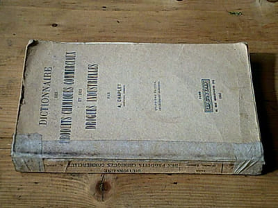 Dictionnaire des produits chimiques commerciaux et des drogues industrielles