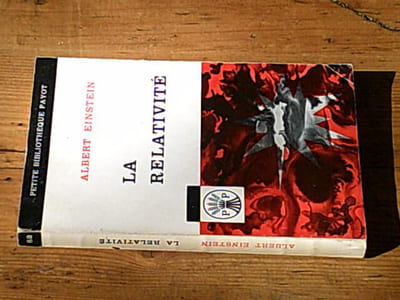 La Relativité - La théorie de la relativité restreinte et général & La relativité et le problème de l'espace