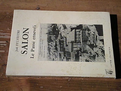 Salon - Le Passé enseveli