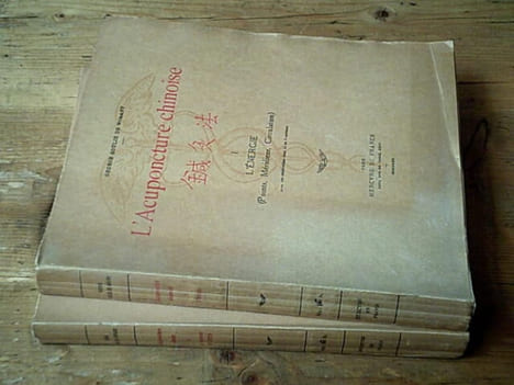 L'Acuponcture chinoise - Complet en deux volumes. George Soulié De Morant