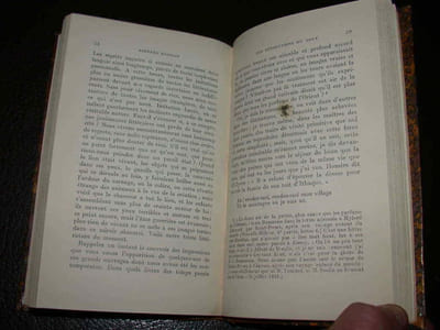 Des Révolutions du Goût. Suivi de deux articles non recueillis précédemment. Introduction par Henri Moncel