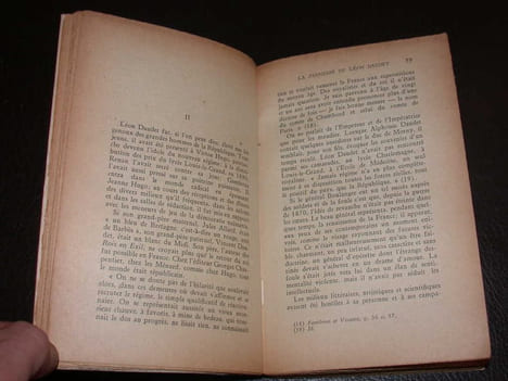 Léon Daudet ou le contre courant d'une décadence. CLAVIERE (Maurice)