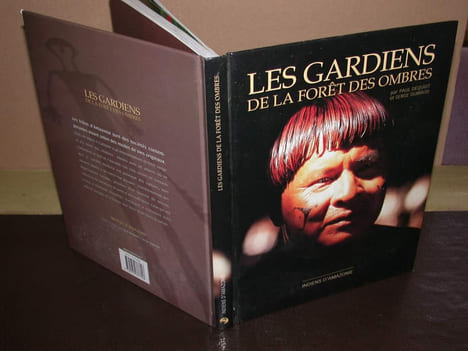 Les gardiens de la forêt des ombres. Indiens d'Amazonie. DEQUIDT (Paul) GUIRAUD (Serge)