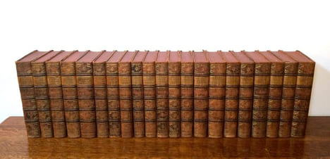 Abrégé de L'Histoire des Voyages, contenant ce qu'il y a de plus remarquable, de plus utile et de mieux avéré dans les Pays où les voyageurs ont ...