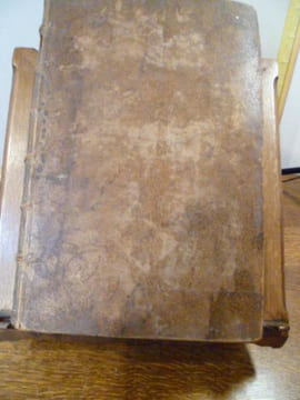 Les loix civiles dans leur ordre naturel, le droit public, et legum delectus. Par M. Domat, Advocat du Royau siège Présidial de Clermont en Auvergne. ...