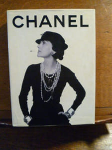 Chanel. Coffret 3 volumes : Mémoire du parfum - Mémoire de la joaillerie - Mémoire de la mode.