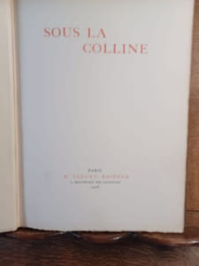 Sous la colline. Et d'autres essais en prose et en vers par A. Beardsley, précédé d'une préface par Jacques E. Blanche. Traduction française de A.H. Cornette.