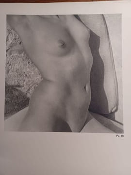 Images d'une Femme vingt-quatre. Études de Nu avec un avant-propos de Jules Romains. . P.-VERNEUIL, M. (PILLARD-VERNEUIL Maurice)