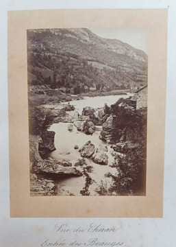 Vues d'Aix les Bains et environs. 12 photographies. . undefined