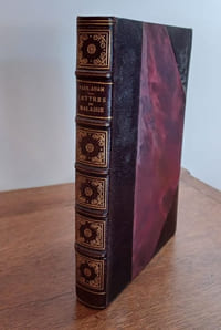 Lettres de Malaisie. Edition décorée de compositions originales dessinées et gravées sur bois par Maurice de Becque. Portrait de l'auteur gravé par Paul Baudier.