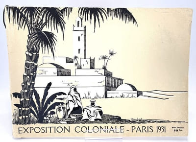 Exposition coloniale Paris 1931. Photographie réplique temple d'Angkor. 