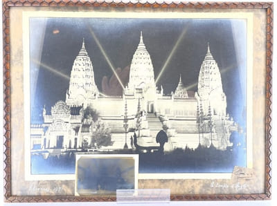 Exposition coloniale Paris 1931. Photographie réplique temple d'Angkor. 