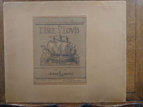 Ce qui reste du vieux Paris. L'Isle Saint-Louis. Une douzaine de croquis avec une préface illustrée, le tout dessiné et gravé par André Lambert. . ...