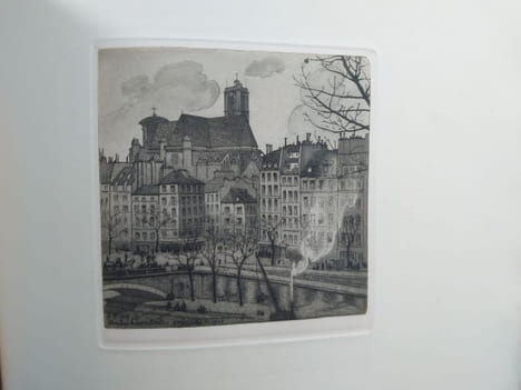 Ce qui reste du vieux Paris. L'Isle Saint-Louis. Une douzaine de croquis avec une préface illustrée, le tout dessiné et gravé par André Lambert. . ...