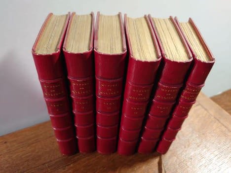Les uvres de Monsieur Molière (1675, 5 volumes). Les uvres posthumes de Monsieur de Molière (1684, 1 volume). Amsterdam, Jacques le jeune, Daniel ...