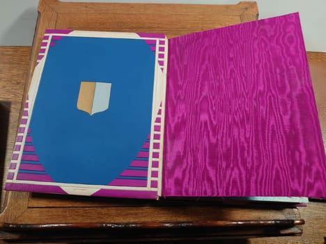 Histoire merveilleuse de Robert Le Diable. Illustrations de Guy Arnoux. . SANDRE Thierry.