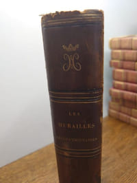 Les murailles révolutionnaires. Collection complète des proclamations, professions de foi, affiches, bulletins de la république, fac-similé de signatures. (Paris et ses départements). Illustrées des portraits des membres du Gouvernement provisoire, des principaux chefs de Clubs, des Rédacteurs et Gérants des premiers journaux de la Révolution.